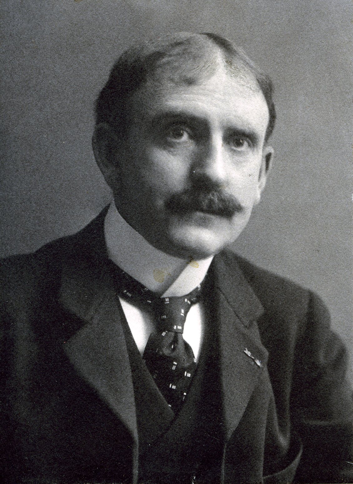 Member portrait of Walter MacEwen